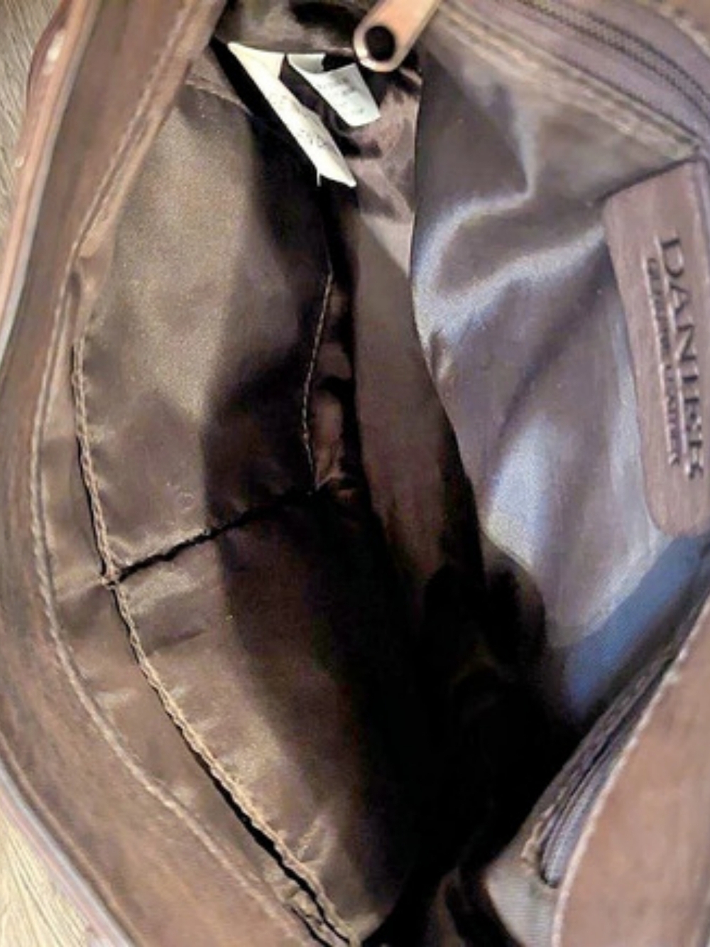 DANIER Chocolate Brown Leather-Style Crossbody Bag - Picture 7 of 11
